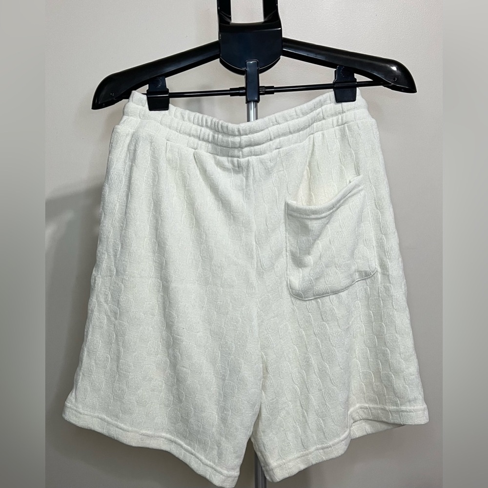 Fashion Nova White Women Shorts - Picture 2 of 5